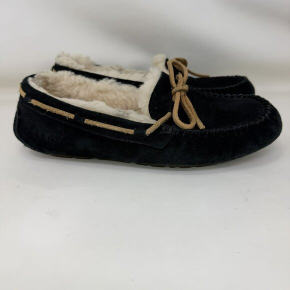 UGG Shoes - Ugg Dakota Shearling Lined Suede Slippers Moccasins Black Women’s Size 6
